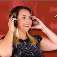 Paulinha Esteves